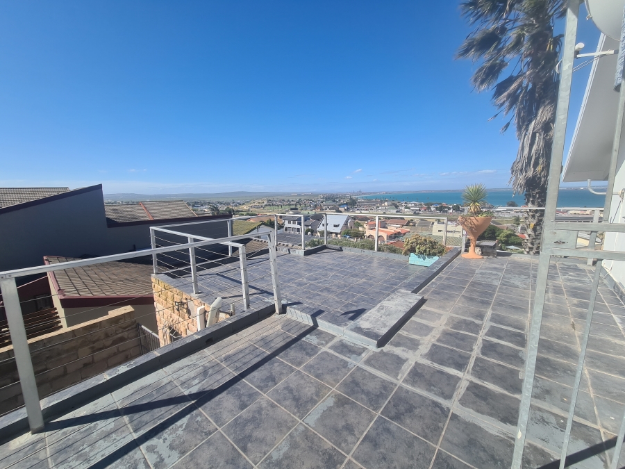 To Let 3 Bedroom Property for Rent in Saldanha Western Cape